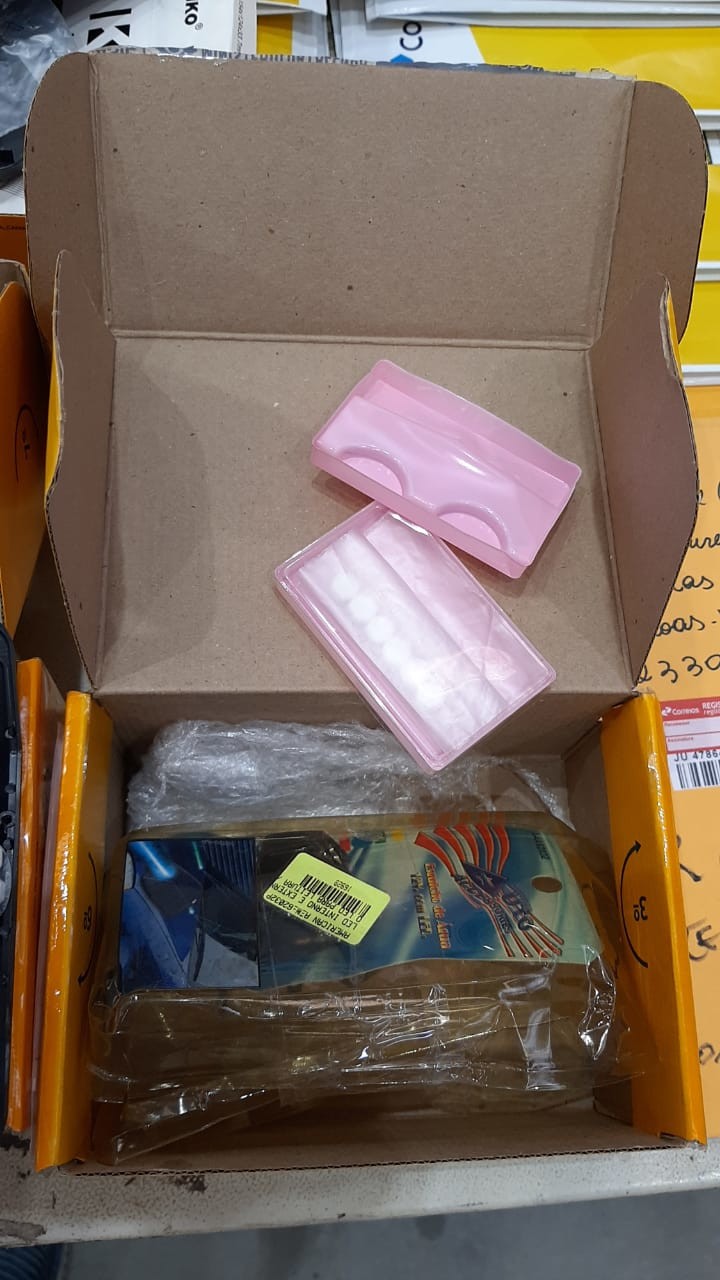 Analistas Tributários da Receita Federal atuam na apreensão de cytotec no CTCE de Manaus 6