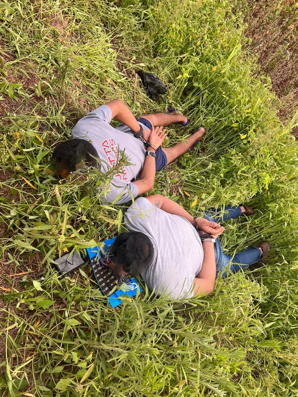 Analistas Tributários da Receita Federal do Brasil atuam na retenção de mercadorias irregulares no valor de R70 mil e na apreensão de 11kg de cocaína em Mato Grosso do Sul 1