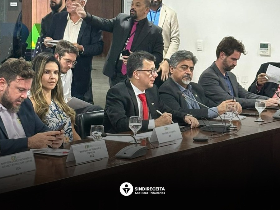 Analista-Tributário participa de reunião do Sistema de Assessoramento para Assuntos Federativos