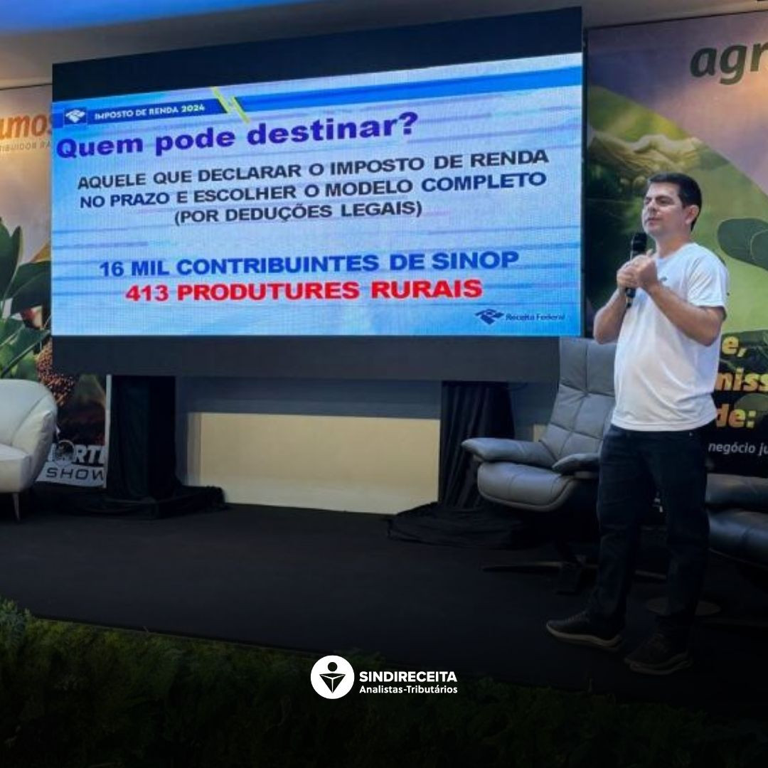 ATRFB Rodrigo Grotti ministra palestra sobre a Campanha de Destinação do Imposto de Renda, em Sinop/MT