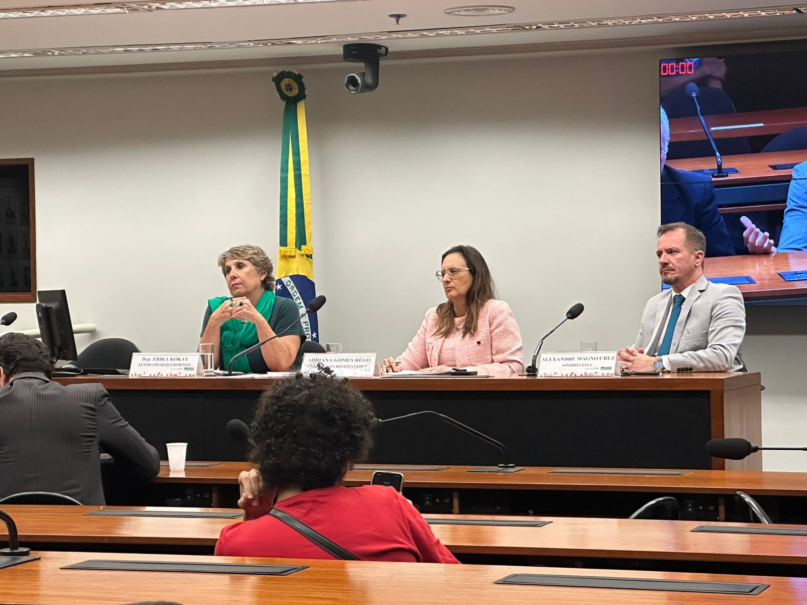 Sindireceita participa de audiência pública na Câmara dos Deputados para discutir o novo regimento da Receita Federal 5