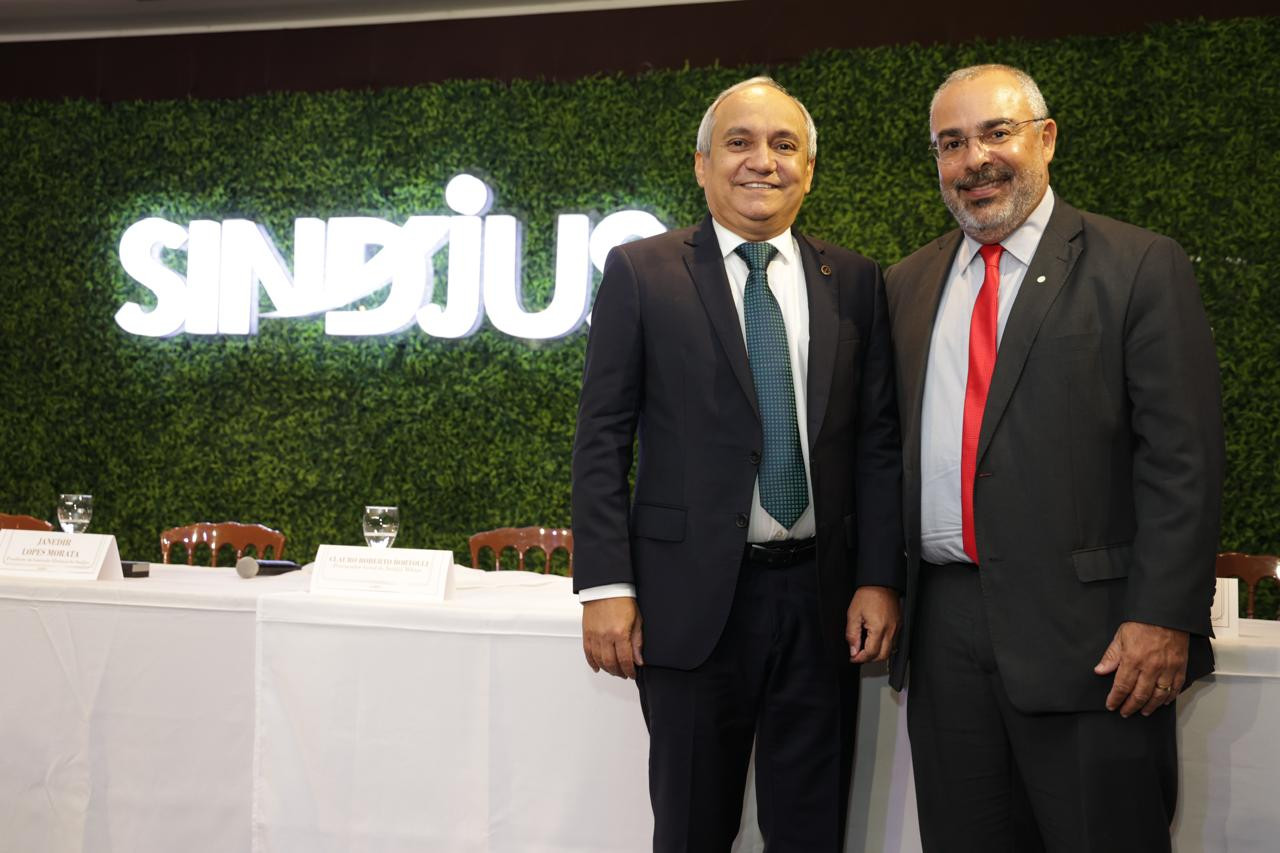 vSindireceita participa da posse da nova diretoria e conselho fiscal do Sindjus