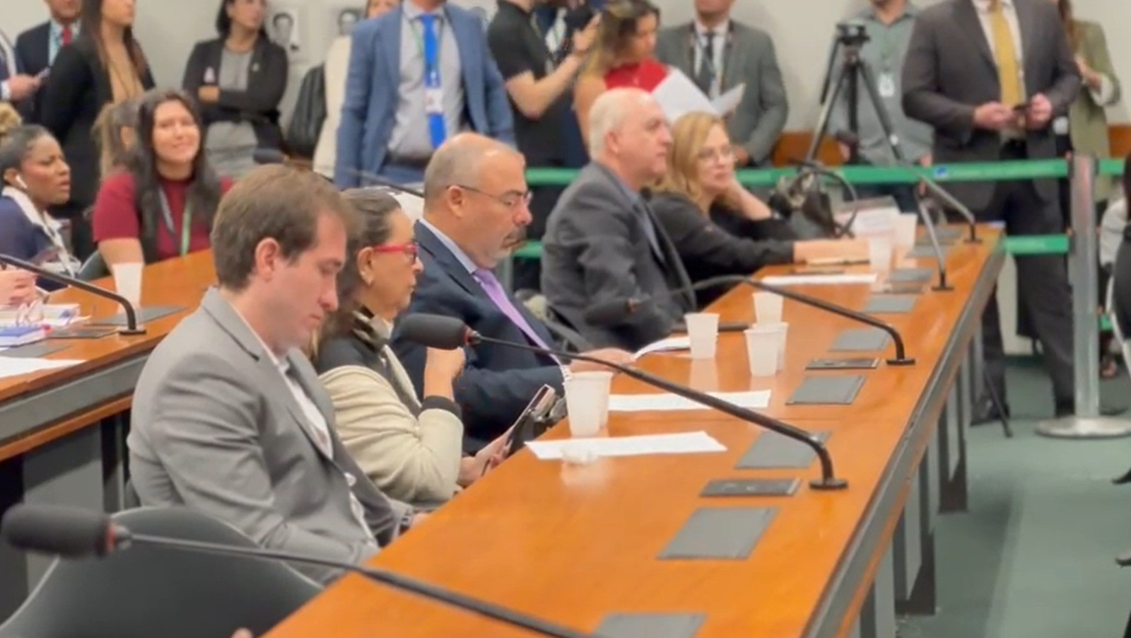 Reforma tributária Sindireceita acompanha entrega do substitutivo do PLP 682024 e debate o texto junto ao deputado Luiz Gastão 3
