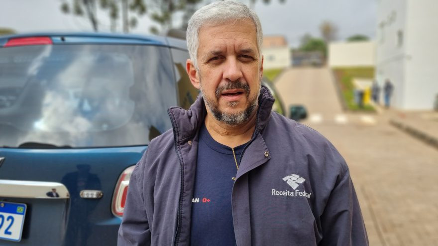 Allan Faria Analista Tributário da Receita Federal