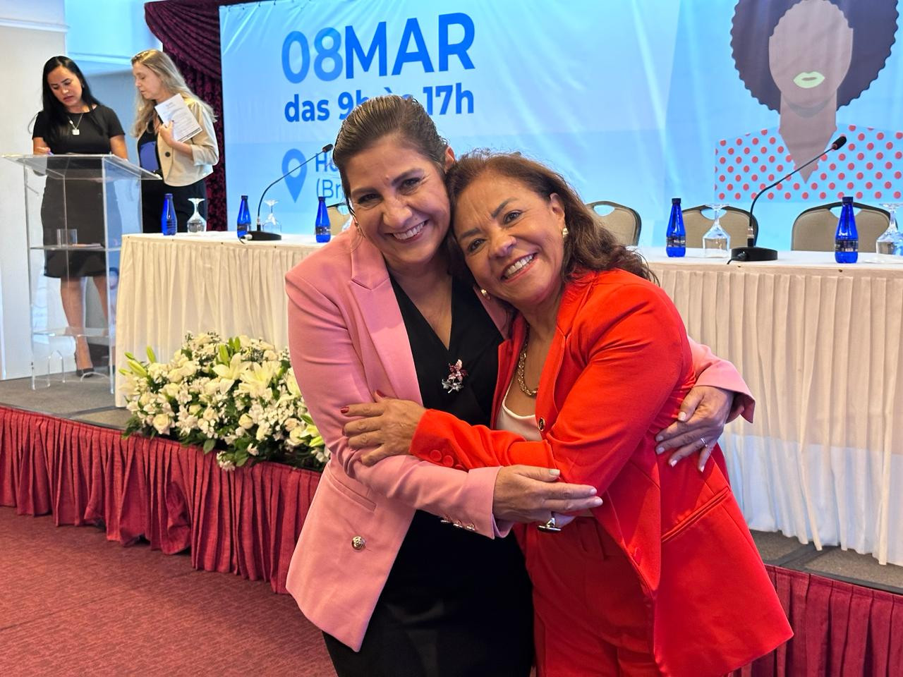 Sindireceita_participa_de_Seminário_do_Sindifisco_Nacional_em_homenagem_ao_Dia_Internacional_das_Mulheres_4.jpeg