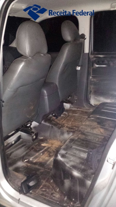 03 Amarok sem bancos traseiros