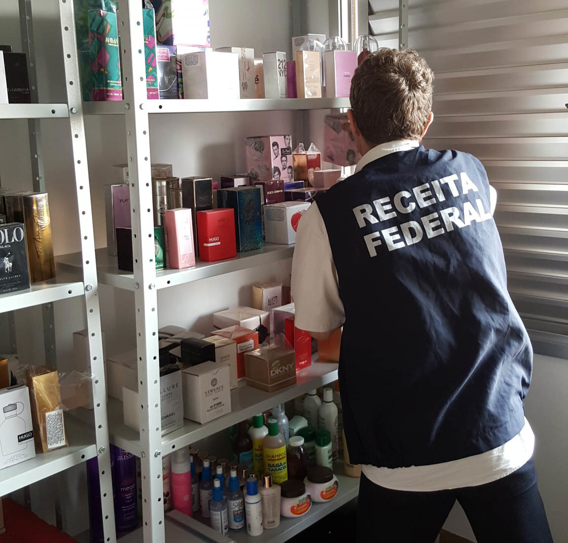 PERFUMES 0