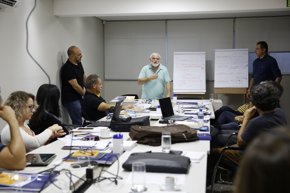 Fórum Nacional de Debate de Base encerra reunião em Brasília