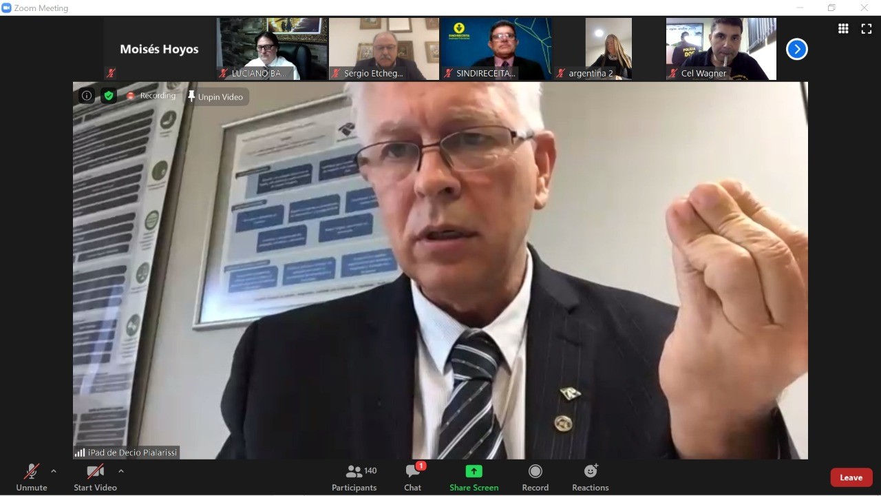 Cena rio e perspectivas o horizonte nos arcos de fronteira do Brasil 16